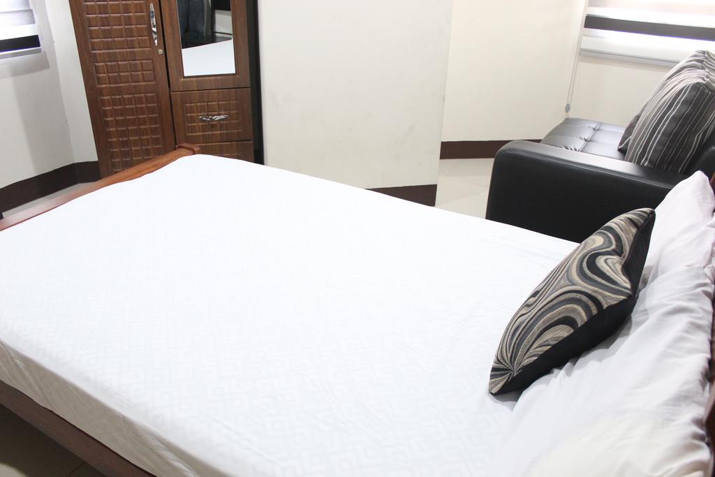 Feel Great Stay Condotels - San Marino Cebu Εξωτερικό φωτογραφία