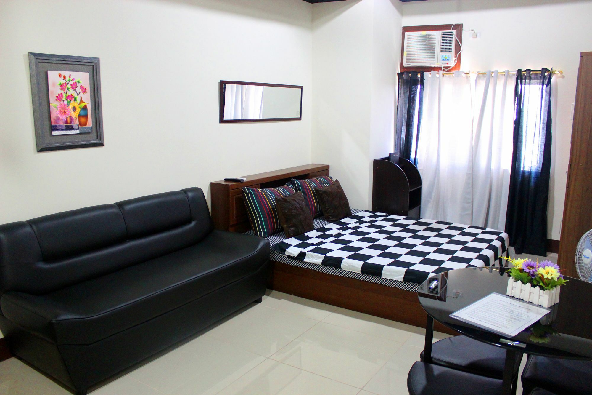 Feel Great Stay Condotels - San Marino Cebu Εξωτερικό φωτογραφία