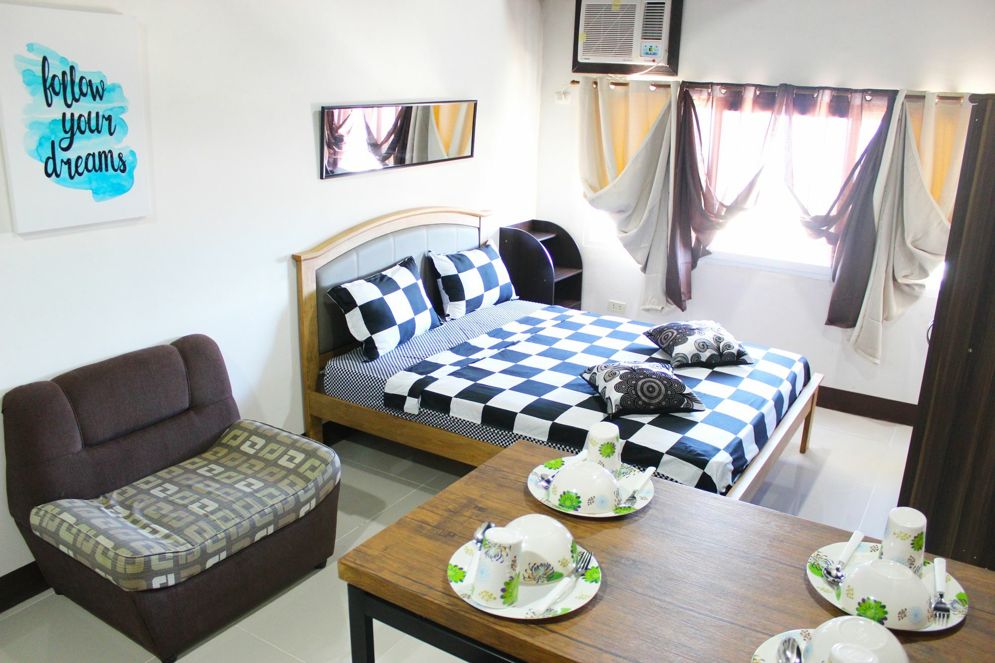 Feel Great Stay Condotels - San Marino Cebu Εξωτερικό φωτογραφία